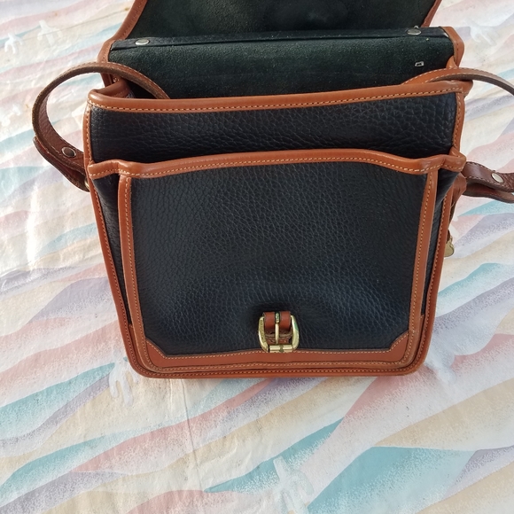 Dooney and Bourke Vintage Purse - Picture 9 of 13